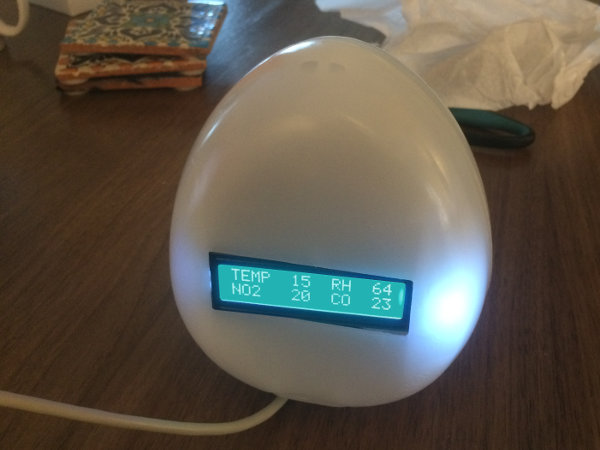 An air quality egg with an illuminated display